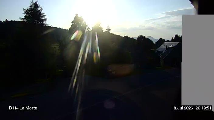 Webcam trafic France - D114, La Morte, en direction de Lavaldens